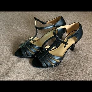 Naturalizer Heels